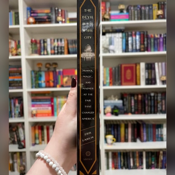 *BRAND NEW* True Crime Book: Devil in the White City - Picture 2 of 3